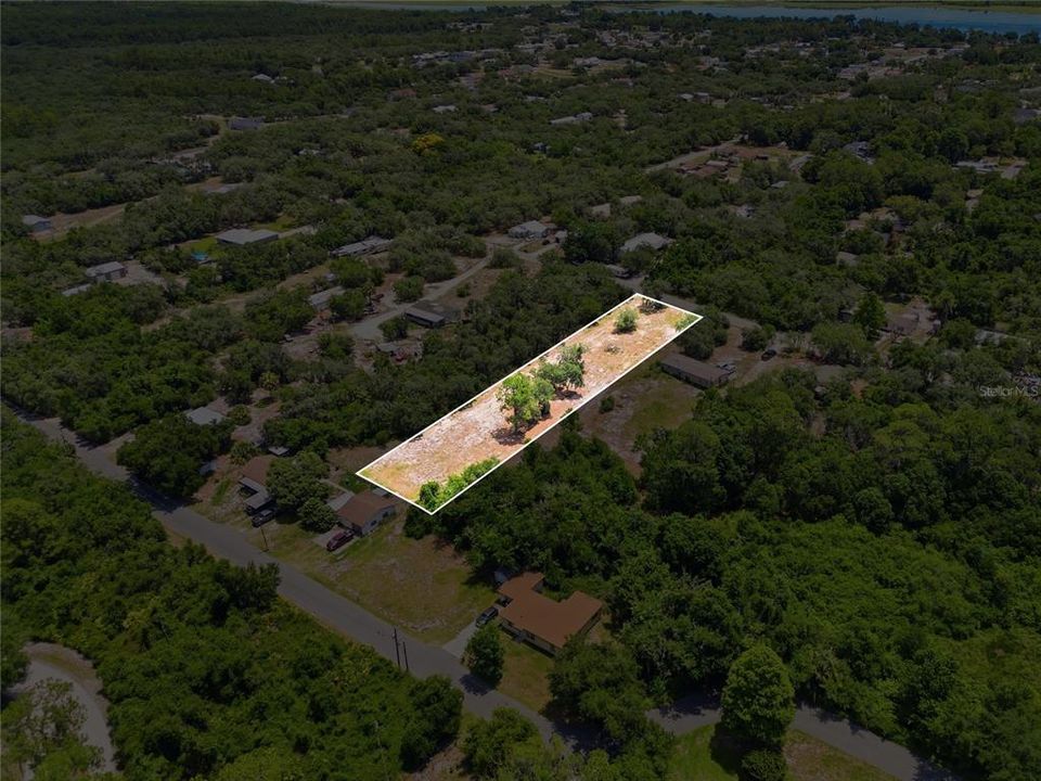 待售: $85,000 (0.91 acres)