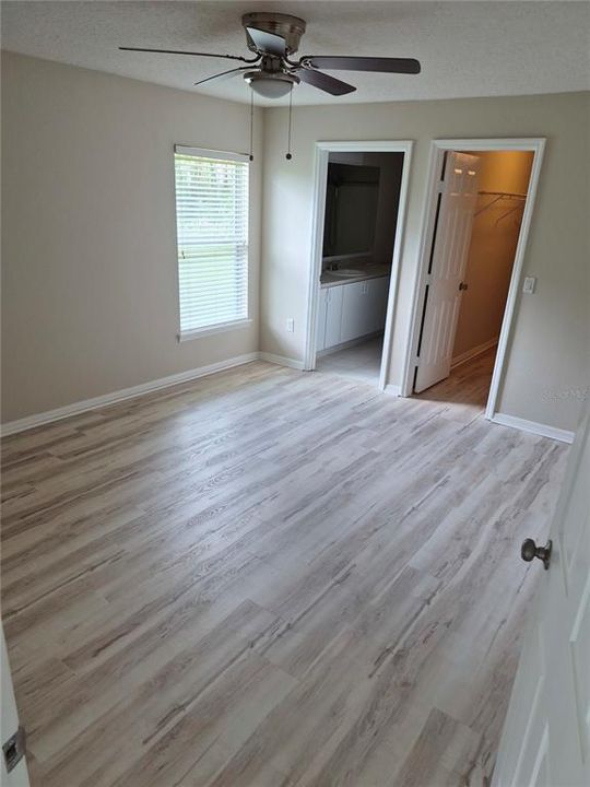 For Rent: $1,950 (4 beds, 2 baths, 1582 Square Feet)