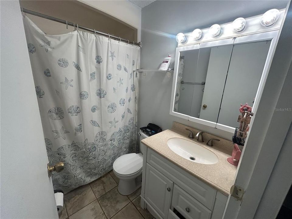 For Sale: $89,900 (2 beds, 1 baths, 1164 Square Feet)