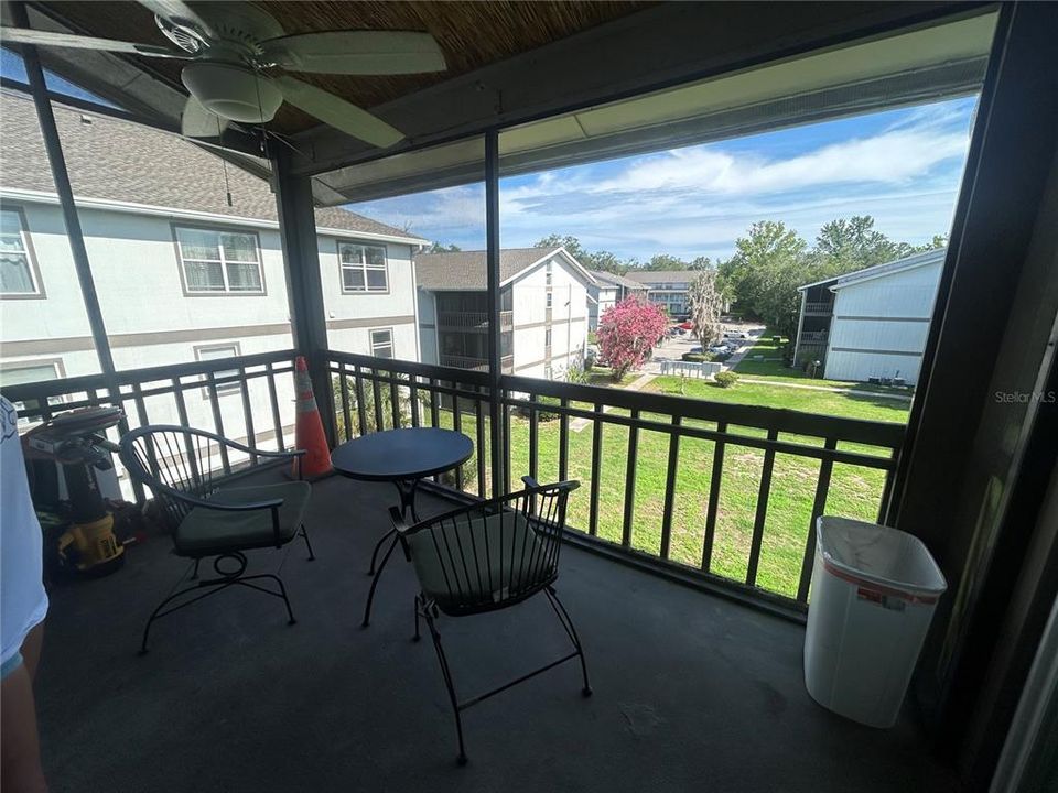 For Sale: $89,900 (2 beds, 1 baths, 1164 Square Feet)