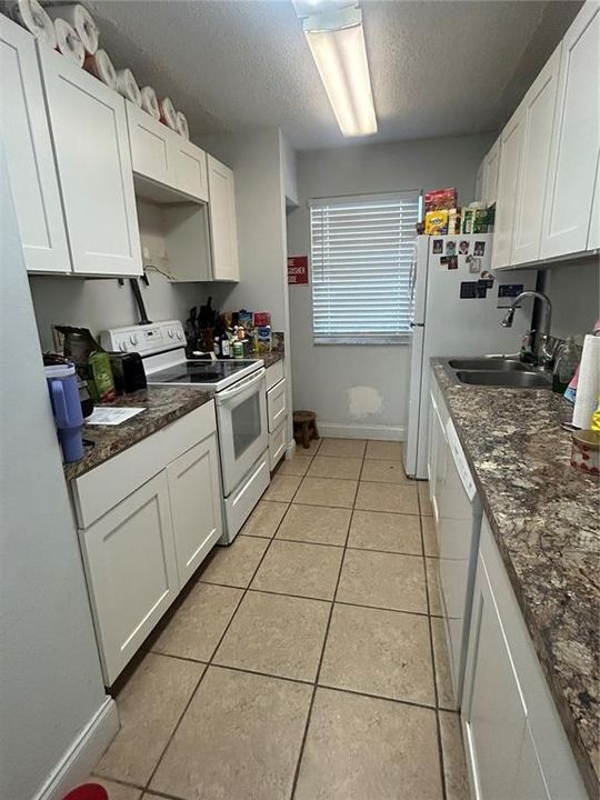 For Sale: $89,900 (2 beds, 1 baths, 1164 Square Feet)