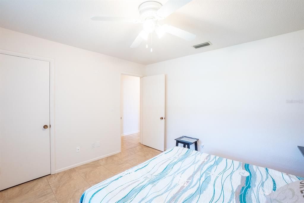 For Sale: $239,000 (2 beds, 2 baths, 1332 Square Feet)