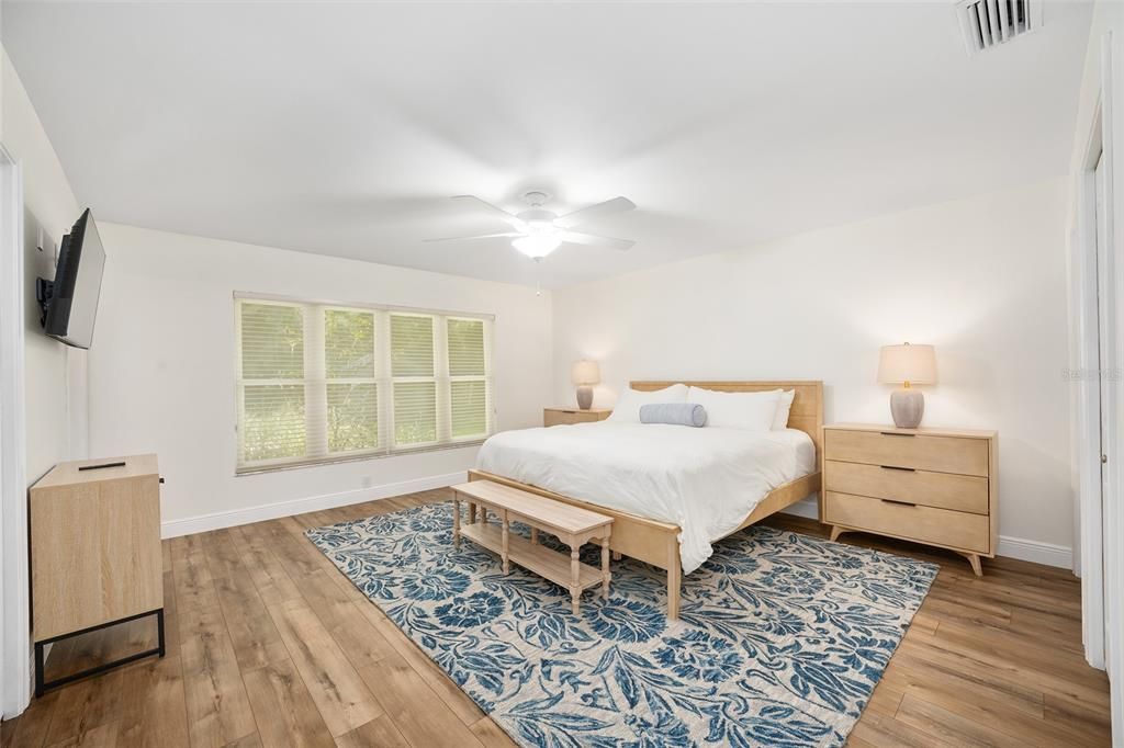 В аренду: $5,250 (3 спален, 2 ванн, 1747 Квадратных фут)