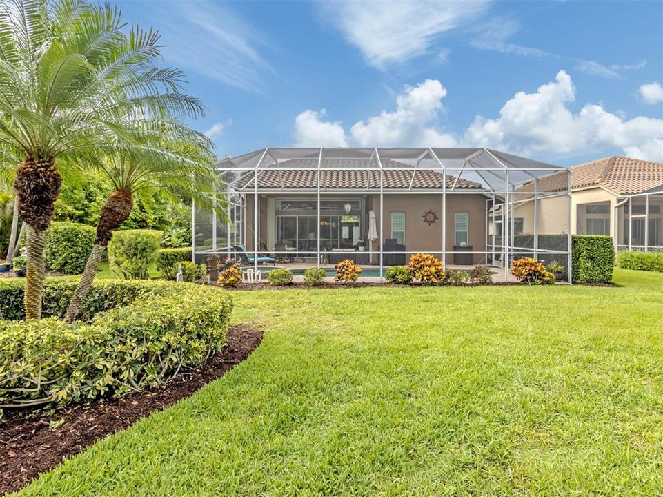 For Sale: $610,000 (3 beds, 2 baths, 1978 Square Feet)