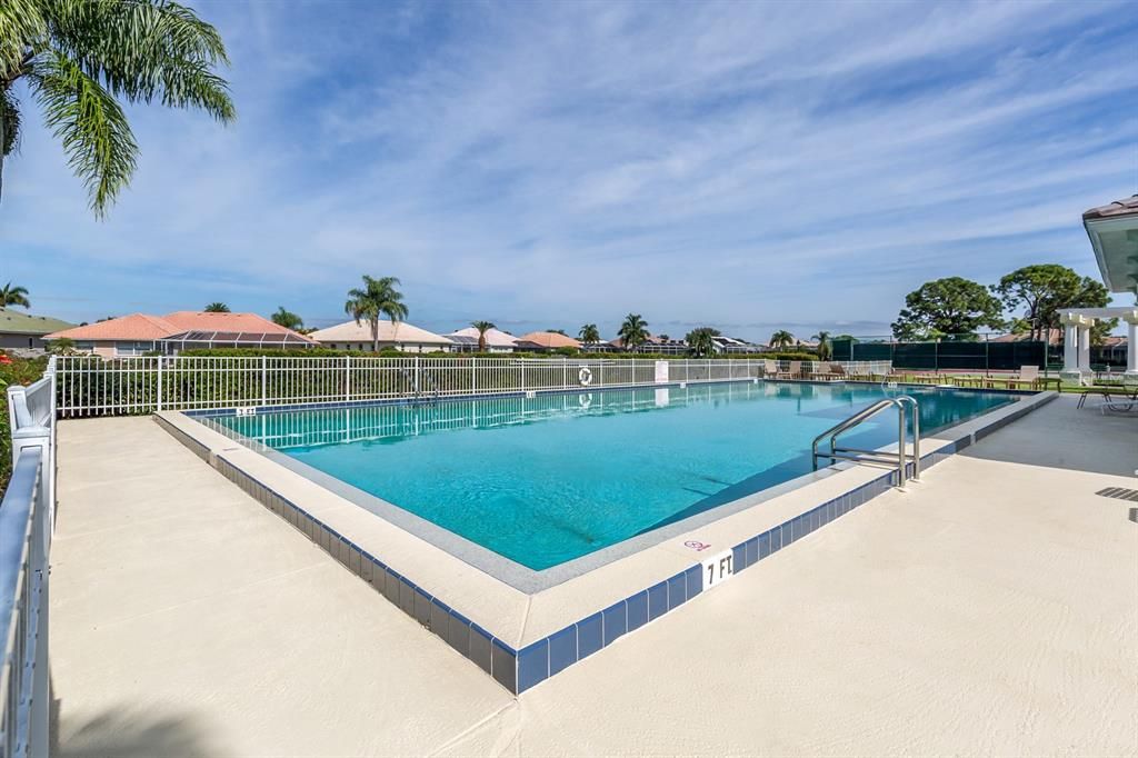 For Sale: $610,000 (3 beds, 2 baths, 1978 Square Feet)