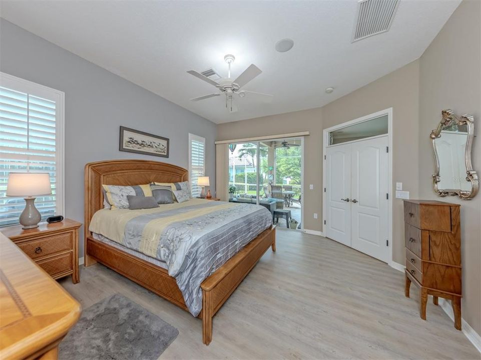 For Sale: $610,000 (3 beds, 2 baths, 1978 Square Feet)