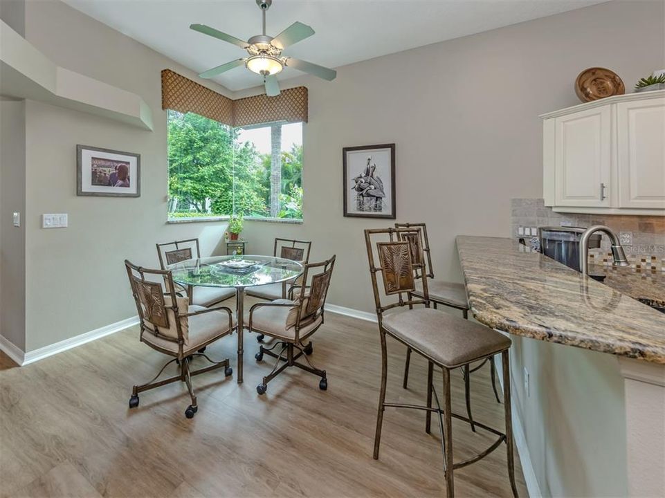 For Sale: $610,000 (3 beds, 2 baths, 1978 Square Feet)