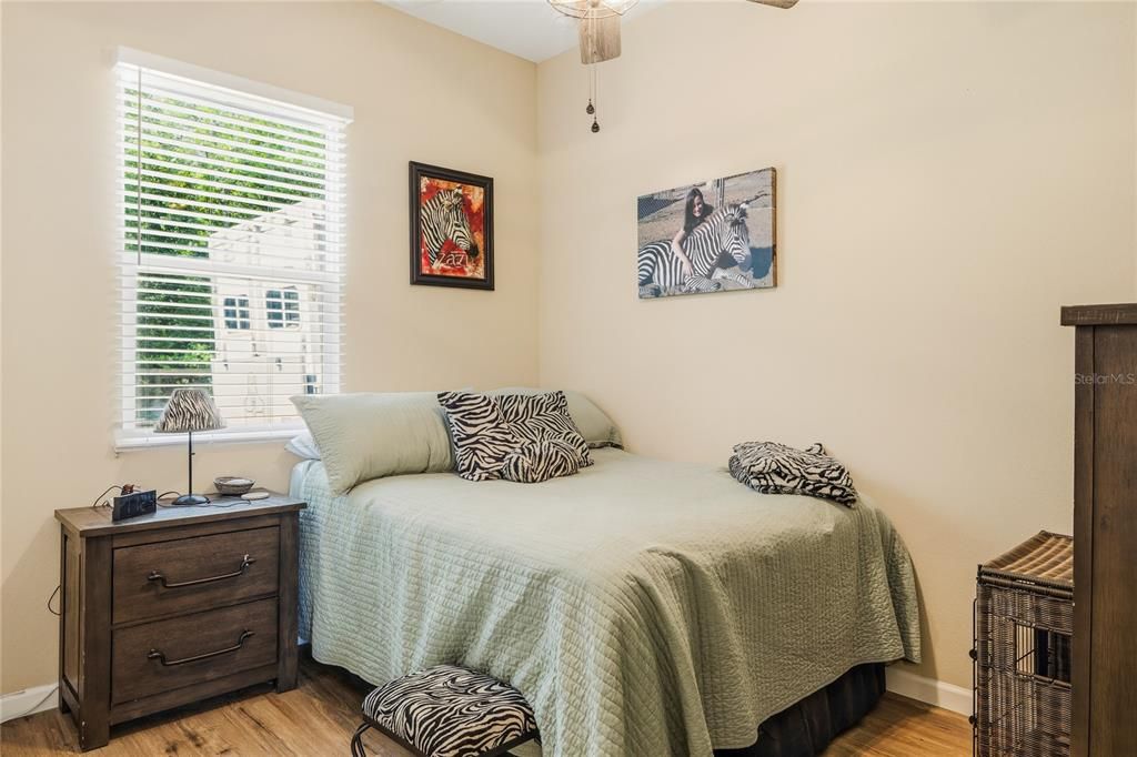 For Sale: $1,100,000 (3 beds, 2 baths, 1526 Square Feet)