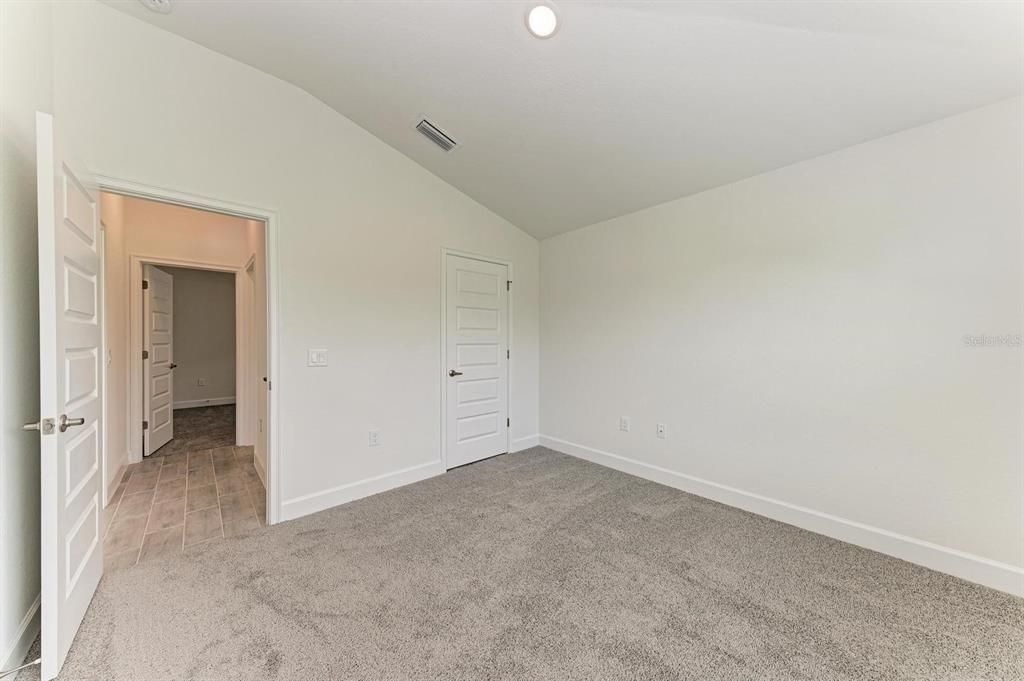 For Rent: $2,300 (3 beds, 2 baths, 1485 Square Feet)