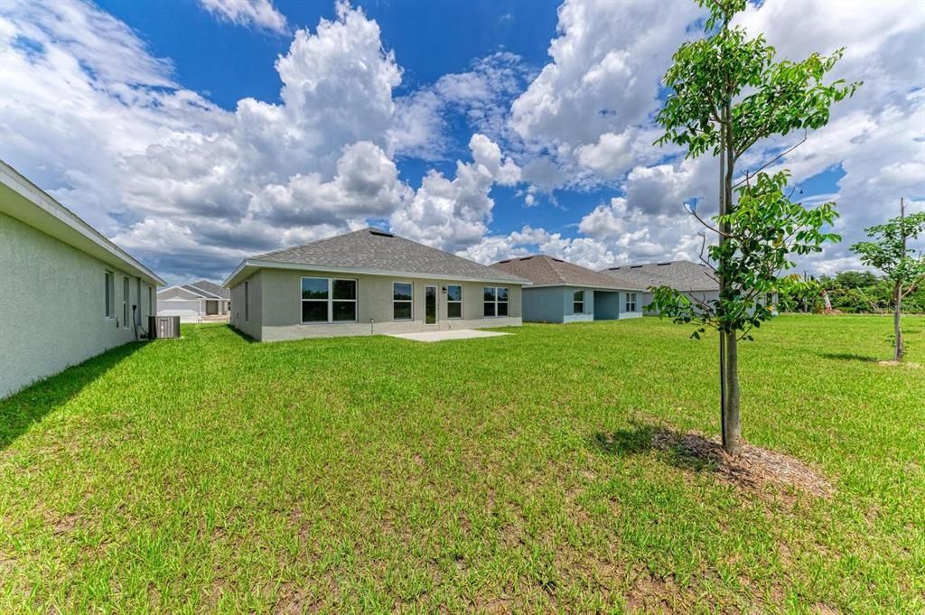 For Rent: $2,300 (3 beds, 2 baths, 1485 Square Feet)