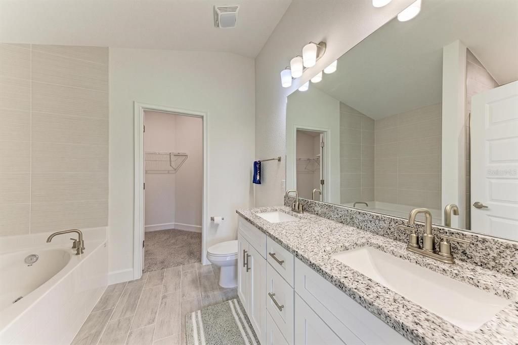 For Rent: $2,300 (3 beds, 2 baths, 1485 Square Feet)