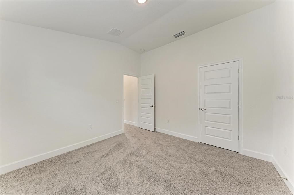 For Rent: $2,300 (3 beds, 2 baths, 1485 Square Feet)