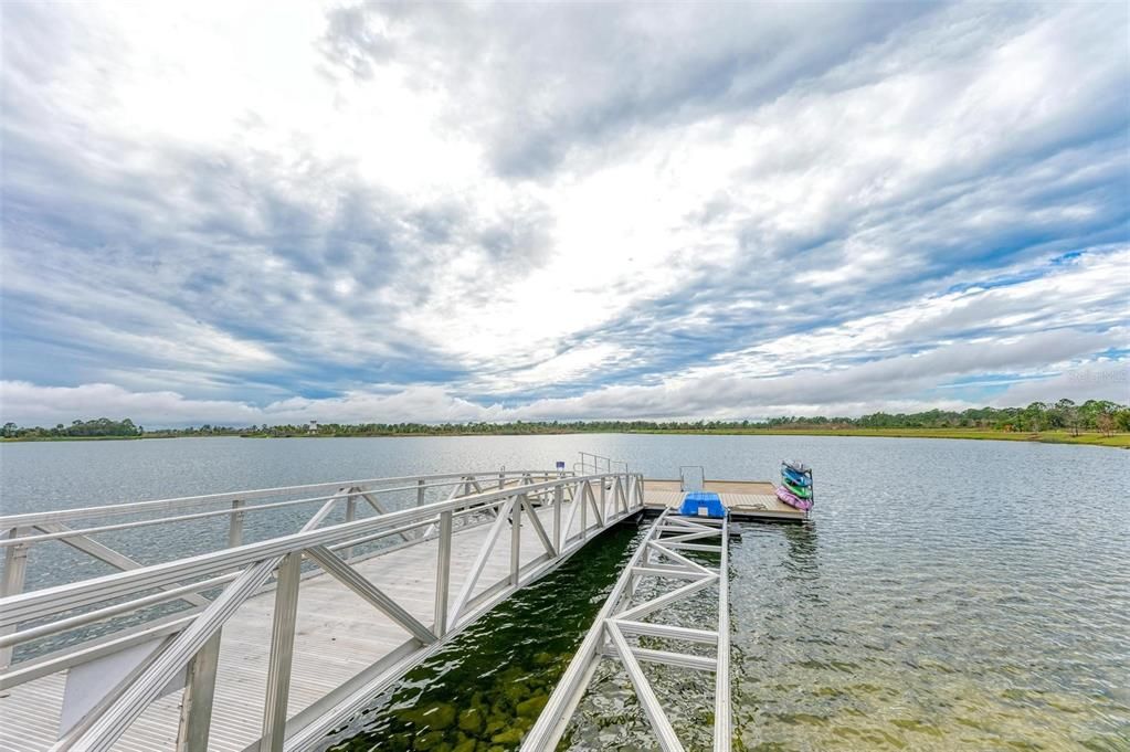 For Rent: $2,300 (3 beds, 2 baths, 1485 Square Feet)