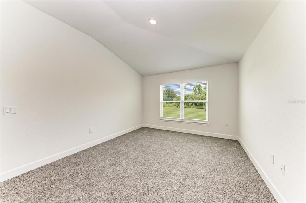 For Rent: $2,300 (3 beds, 2 baths, 1485 Square Feet)