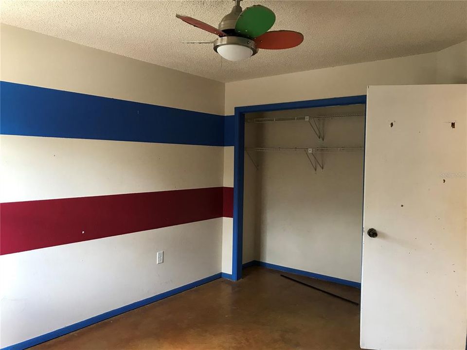 For Sale: $189,900 (3 beds, 2 baths, 1843 Square Feet)