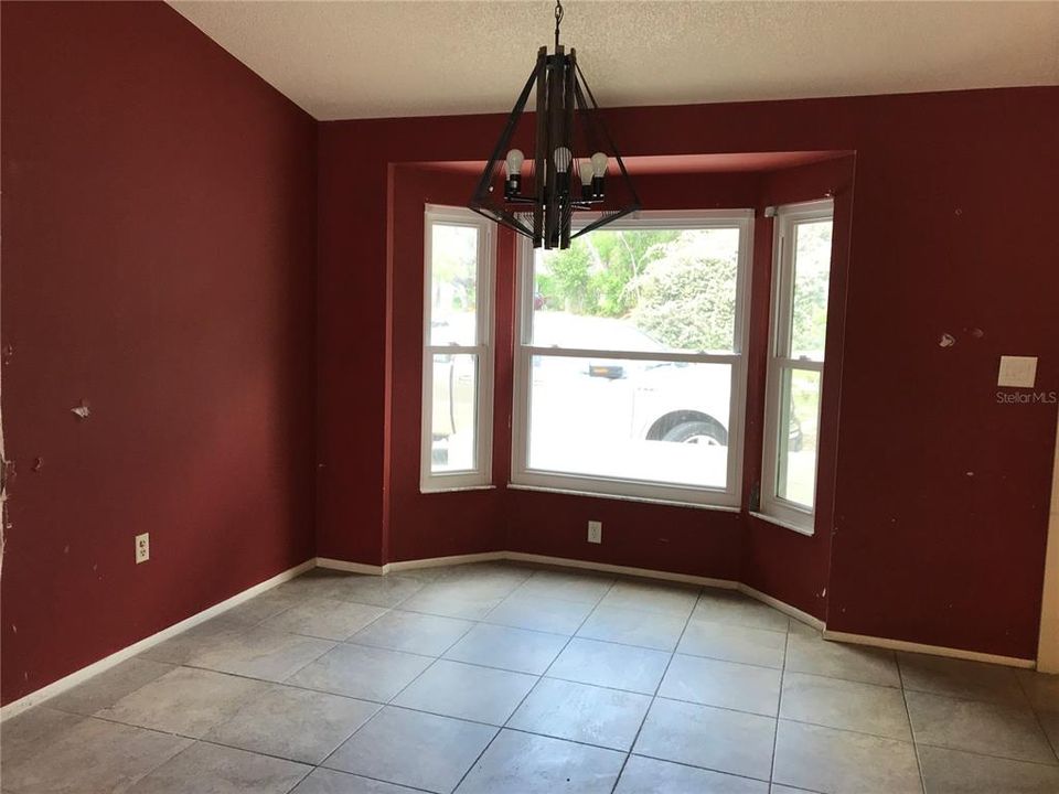 For Sale: $189,900 (3 beds, 2 baths, 1843 Square Feet)