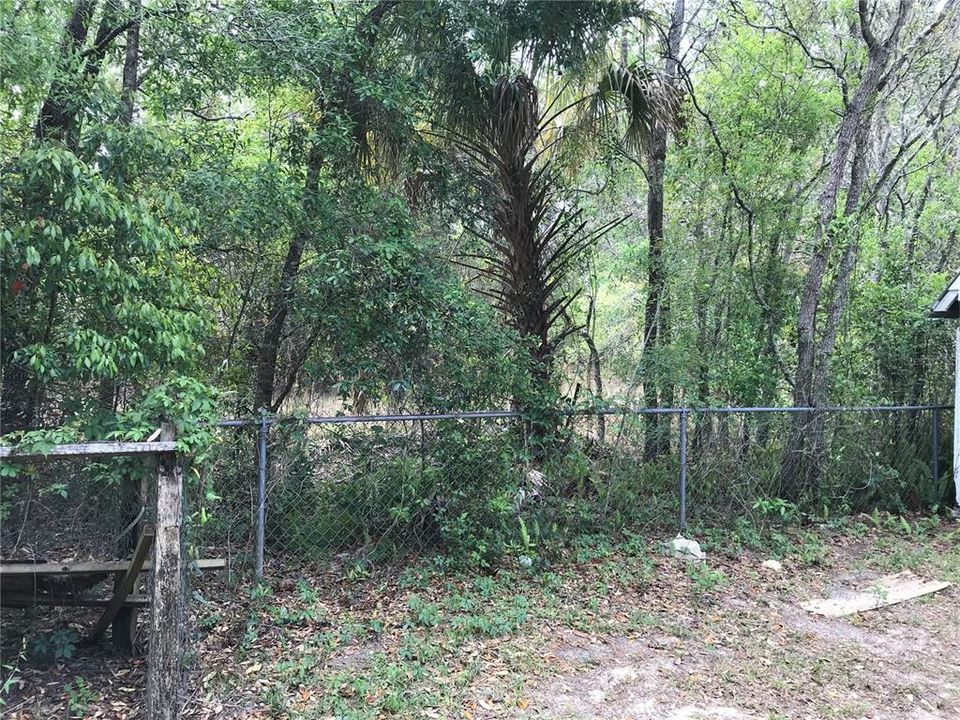 For Sale: $189,900 (3 beds, 2 baths, 1843 Square Feet)