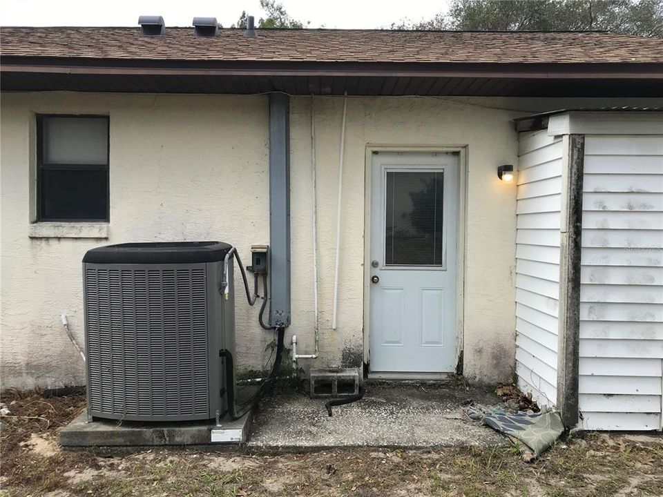 For Sale: $189,900 (3 beds, 2 baths, 1843 Square Feet)