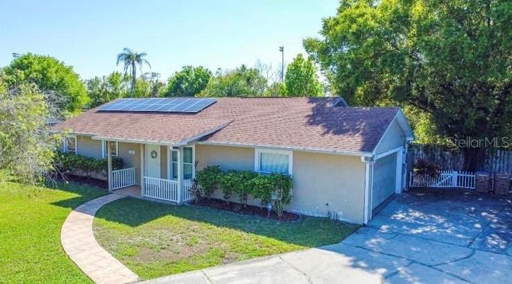 For Sale: $265,000 (3 beds, 2 baths, 1255 Square Feet)