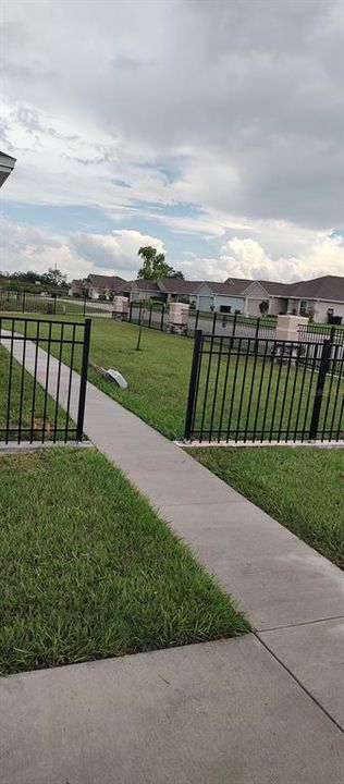 For Sale: $295,000 (3 beds, 2 baths, 1519 Square Feet)
