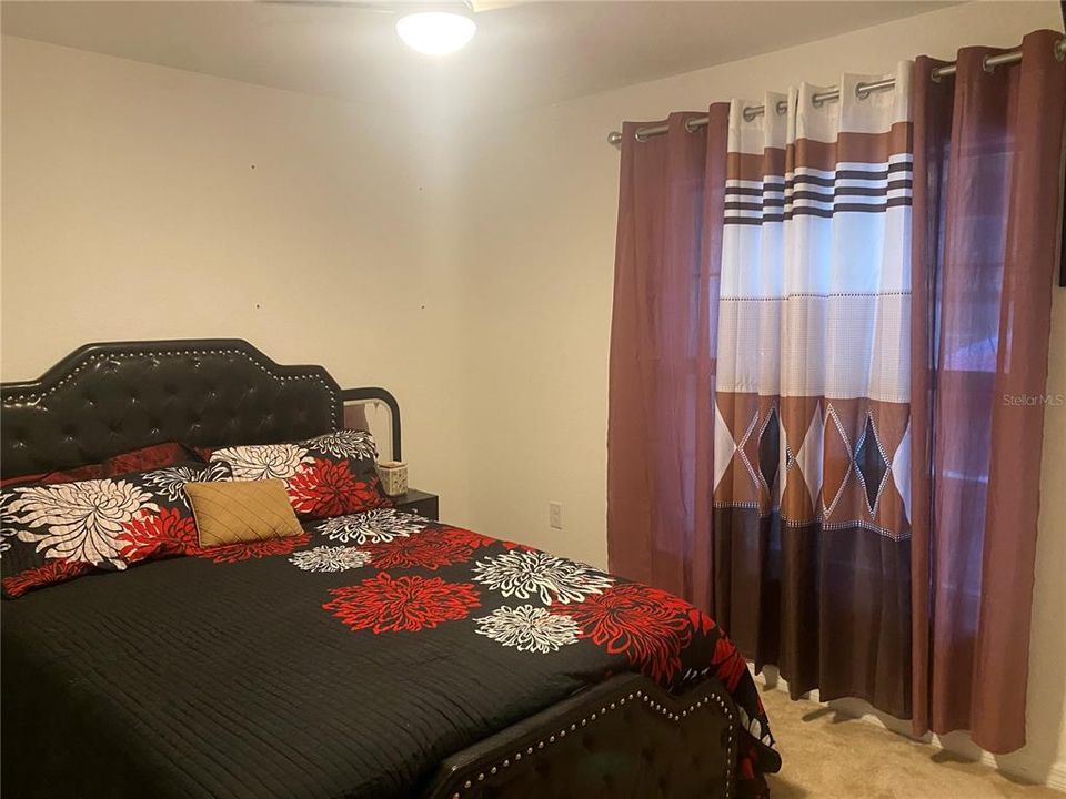 For Sale: $295,000 (3 beds, 2 baths, 1519 Square Feet)