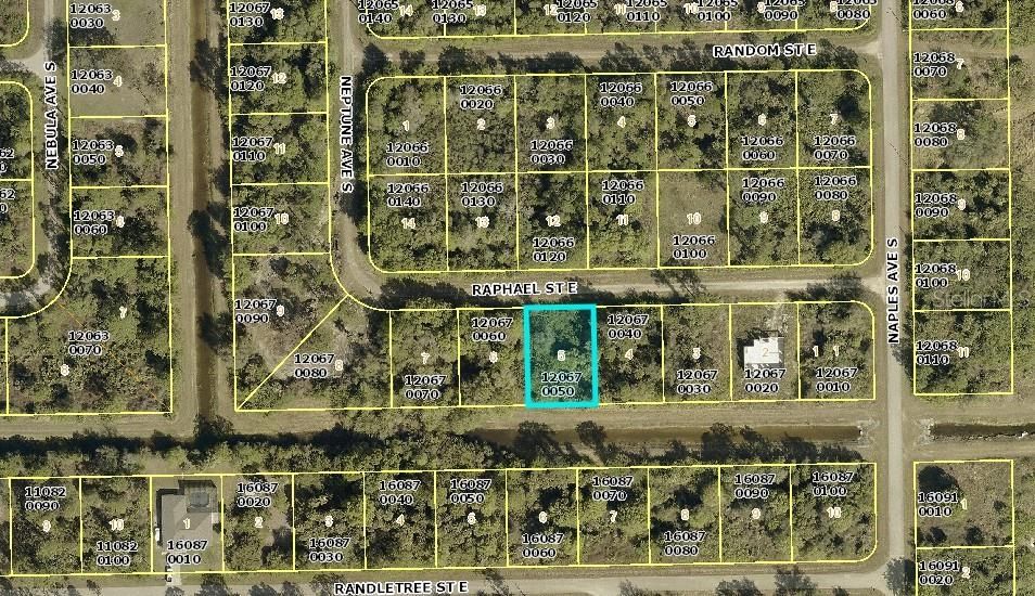 For Sale: $16,000 (0.24 acres)