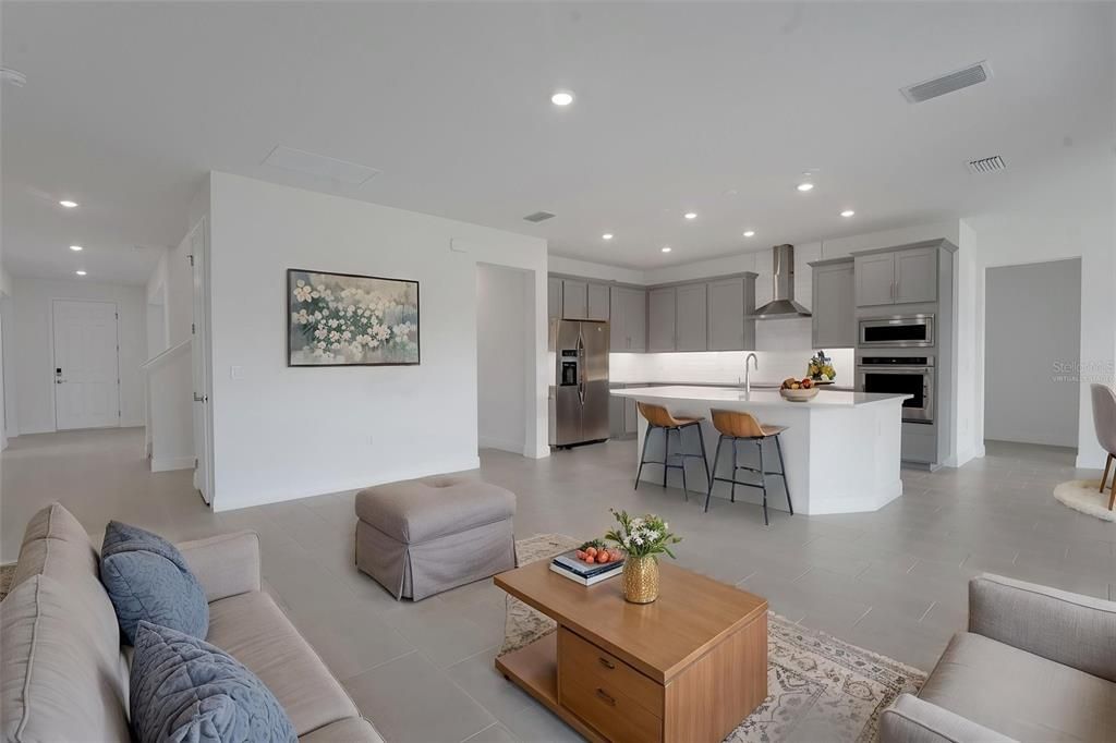 En Venta: $599,990 (5 camas, 3 baños, 3550 Pies cuadrados)