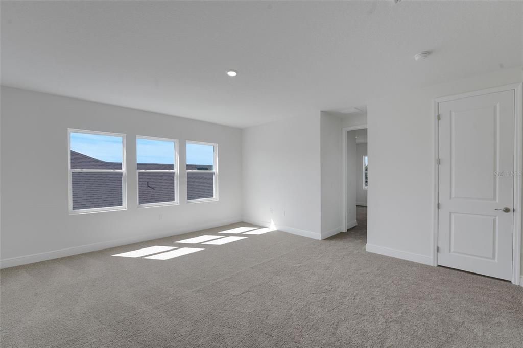 En Venta: $599,990 (5 camas, 3 baños, 3550 Pies cuadrados)