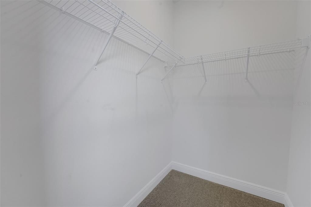 En Venta: $599,990 (5 camas, 3 baños, 3550 Pies cuadrados)
