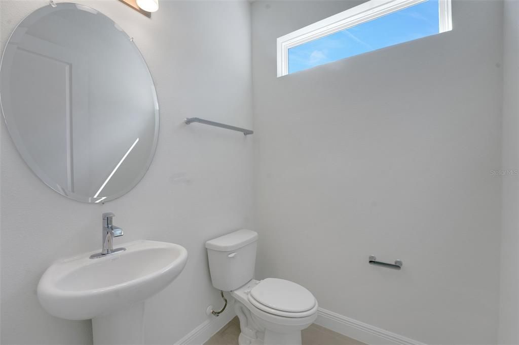 En Venta: $599,990 (5 camas, 3 baños, 3550 Pies cuadrados)
