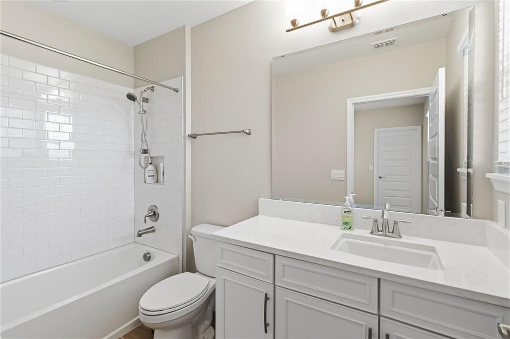En Renta: $3,999 (5 camas, 4 baños, 2866 Pies cuadrados)