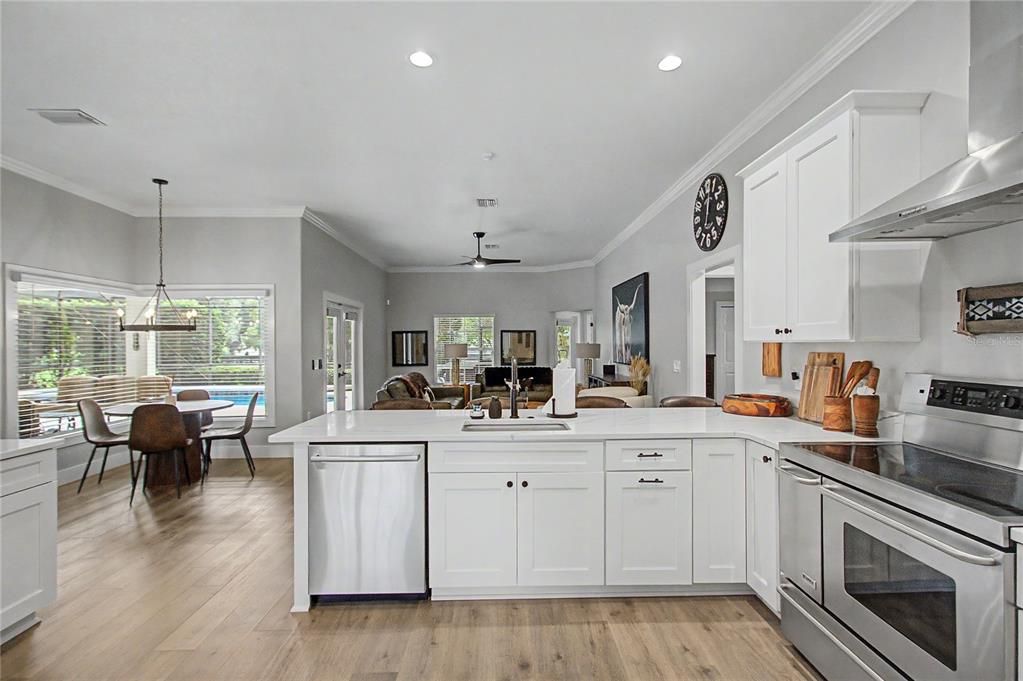 For Sale: $959,900 (4 beds, 3 baths, 2920 Square Feet)
