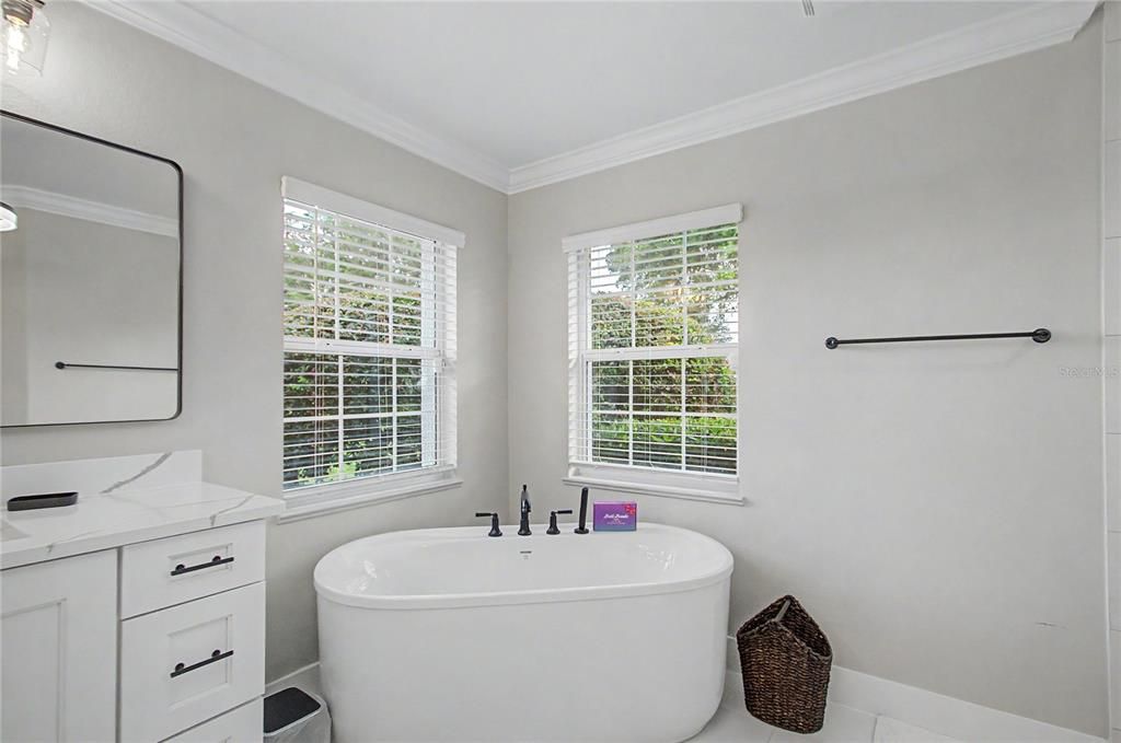 For Sale: $959,900 (4 beds, 3 baths, 2920 Square Feet)