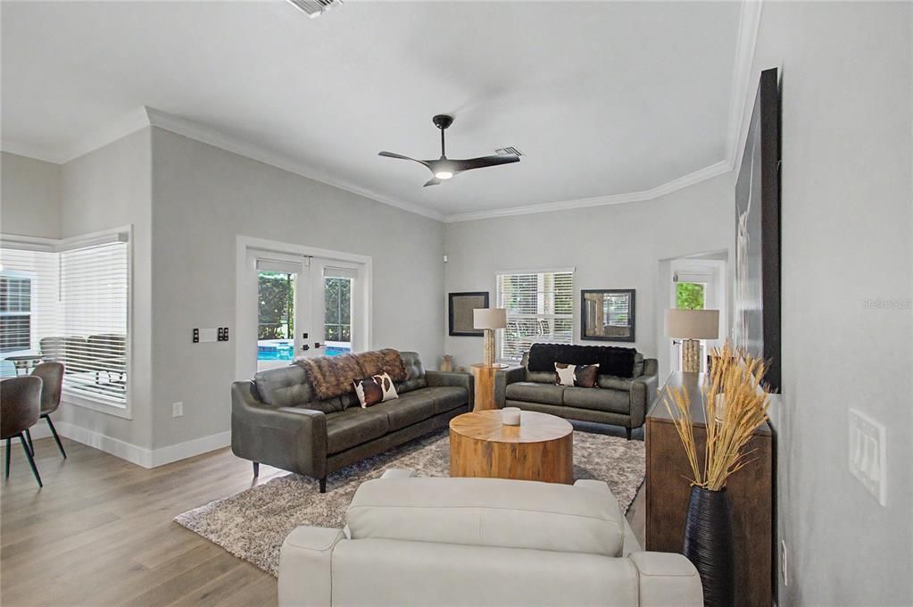 For Sale: $959,900 (4 beds, 3 baths, 2920 Square Feet)