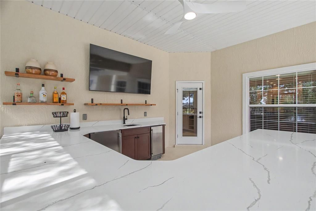 For Sale: $959,900 (4 beds, 3 baths, 2920 Square Feet)