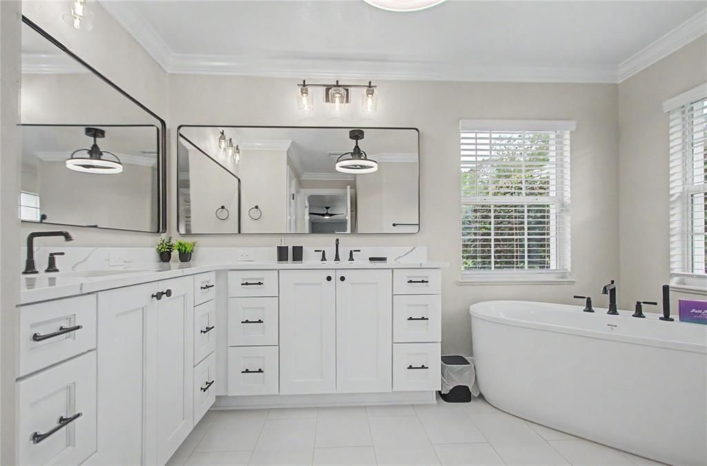 For Sale: $959,900 (4 beds, 3 baths, 2920 Square Feet)