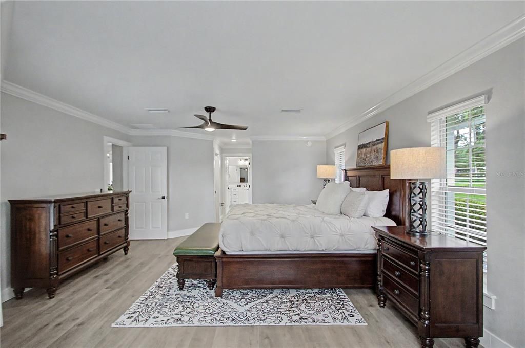 For Sale: $959,900 (4 beds, 3 baths, 2920 Square Feet)