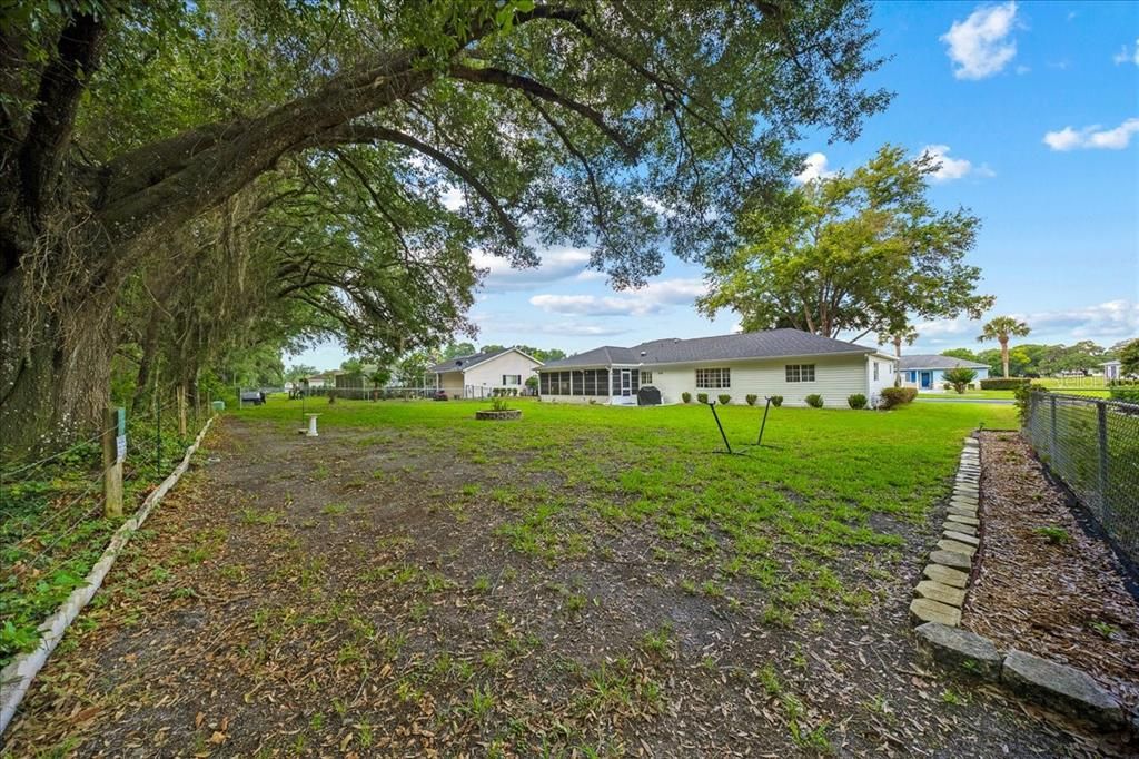 For Sale: $225,000 (2 beds, 2 baths, 1432 Square Feet)