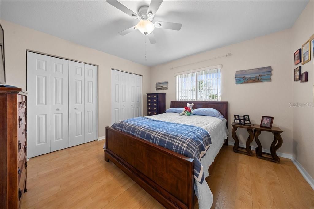 For Sale: $225,000 (2 beds, 2 baths, 1432 Square Feet)