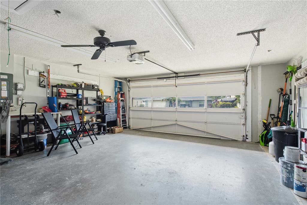 For Sale: $450,000 (3 beds, 2 baths, 2525 Square Feet)