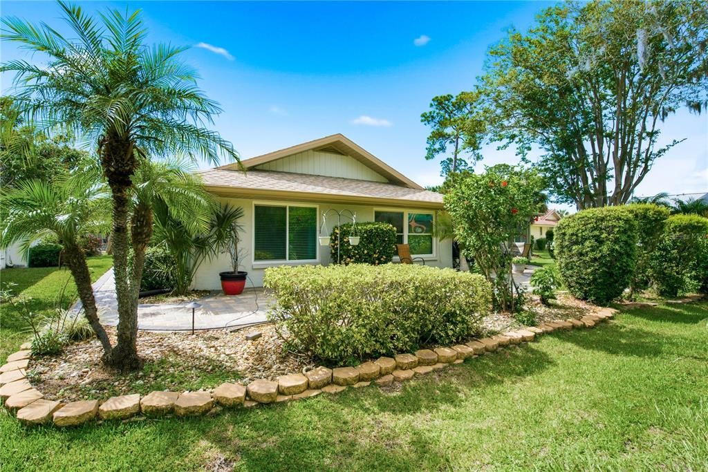 For Sale: $450,000 (3 beds, 2 baths, 2525 Square Feet)