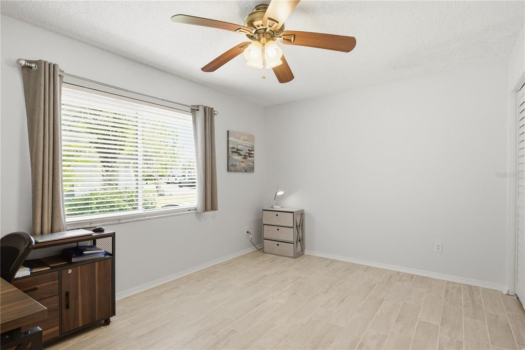 For Sale: $450,000 (3 beds, 2 baths, 2525 Square Feet)