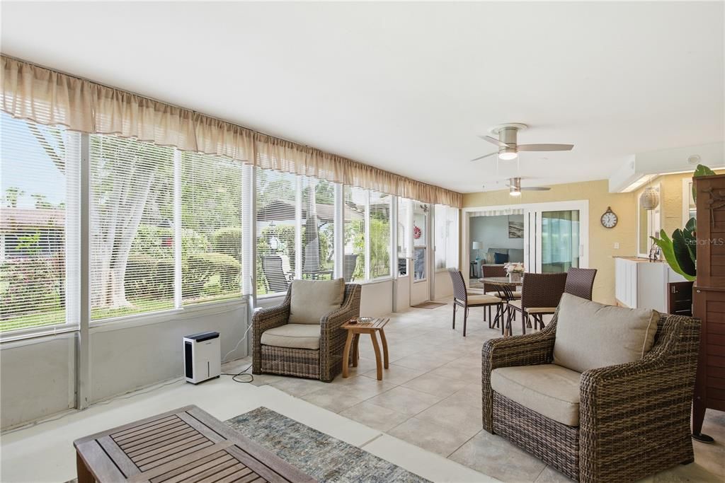 For Sale: $450,000 (3 beds, 2 baths, 2525 Square Feet)