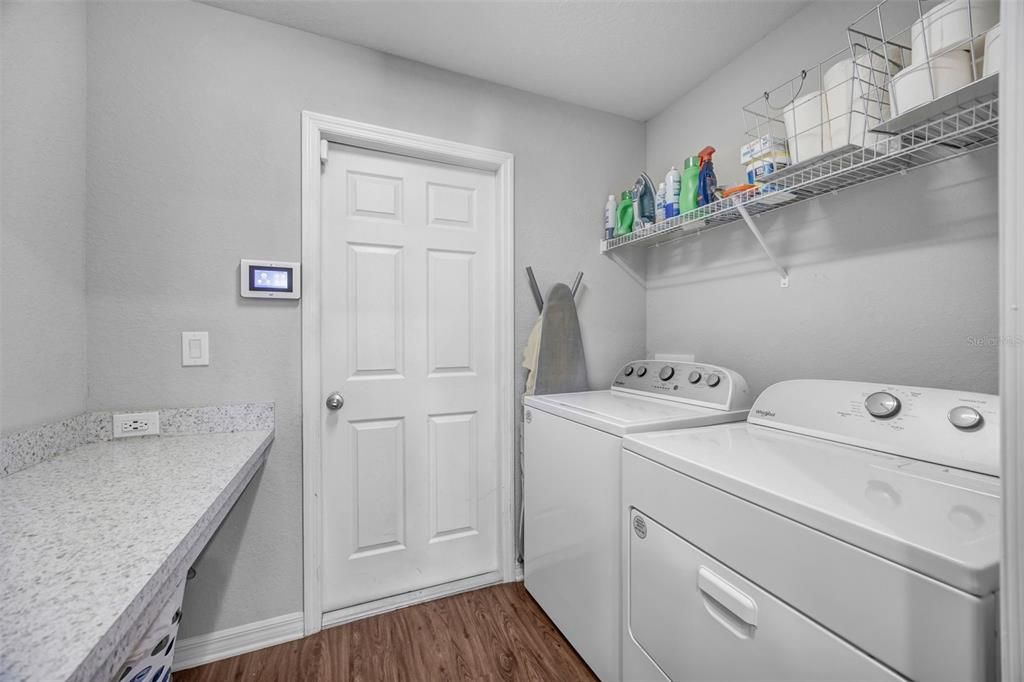 For Sale: $325,000 (4 beds, 2 baths, 1705 Square Feet)