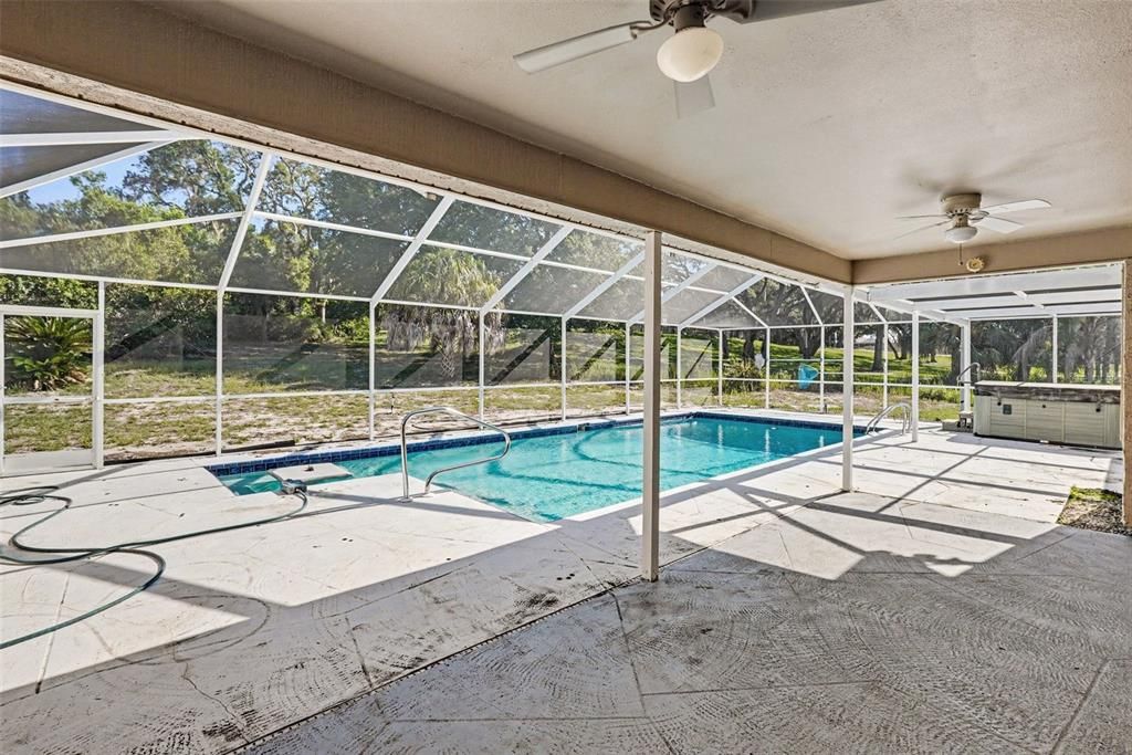 En Venta: $410,000 (3 camas, 2 baños, 2148 Pies cuadrados)