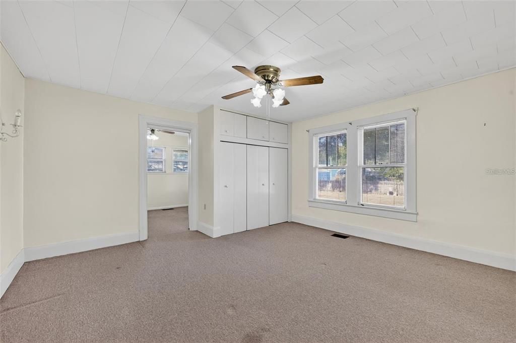 For Sale: $435,000 (3 beds, 1 baths, 1667 Square Feet)