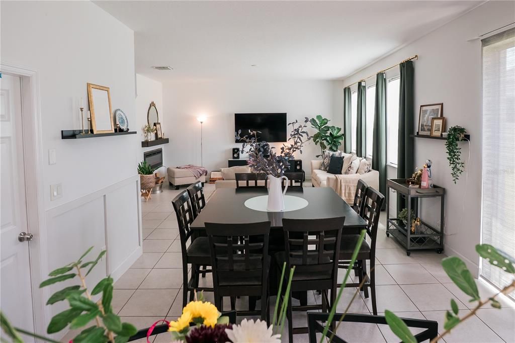 For Sale: $459,000 (4 beds, 2 baths, 2259 Square Feet)