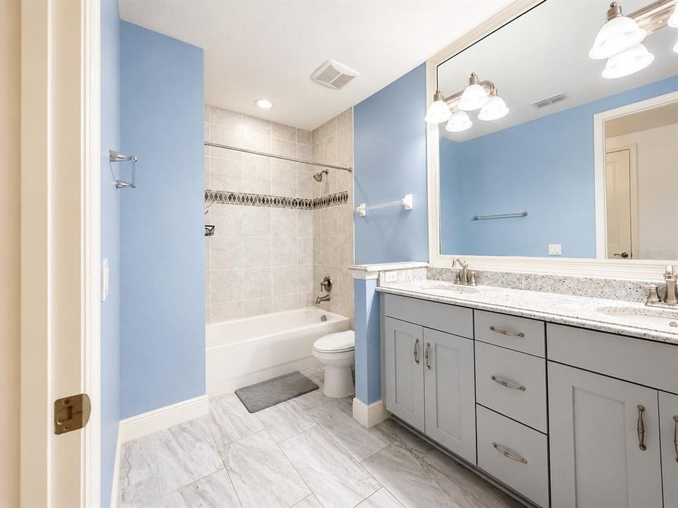 For Rent: $3,250 (4 beds, 3 baths, 2040 Square Feet)