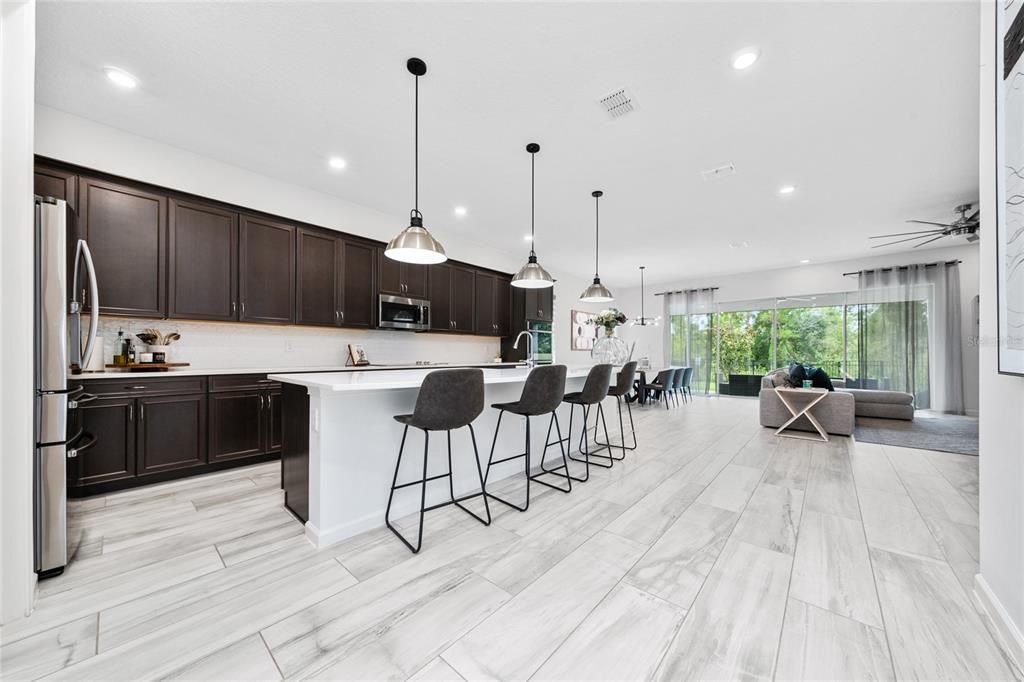 For Sale: $1,130,000 (5 beds, 4 baths, 4222 Square Feet)