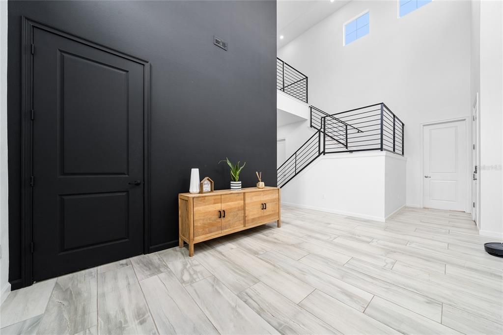 For Sale: $1,130,000 (5 beds, 4 baths, 4222 Square Feet)